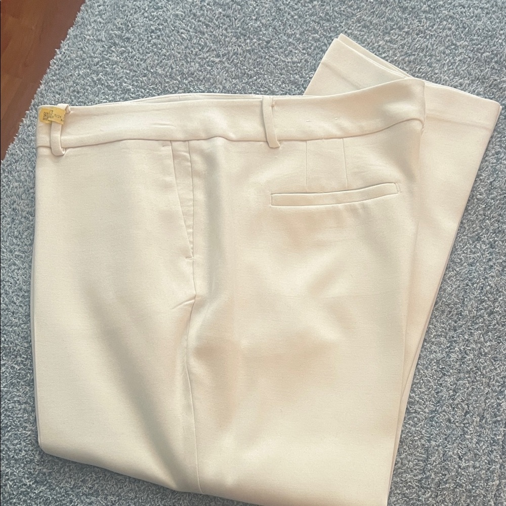 Ann Taylor Winter White dress pants. Worn once and freshly dry cleaned.